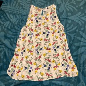 Floral Tank 🌟
